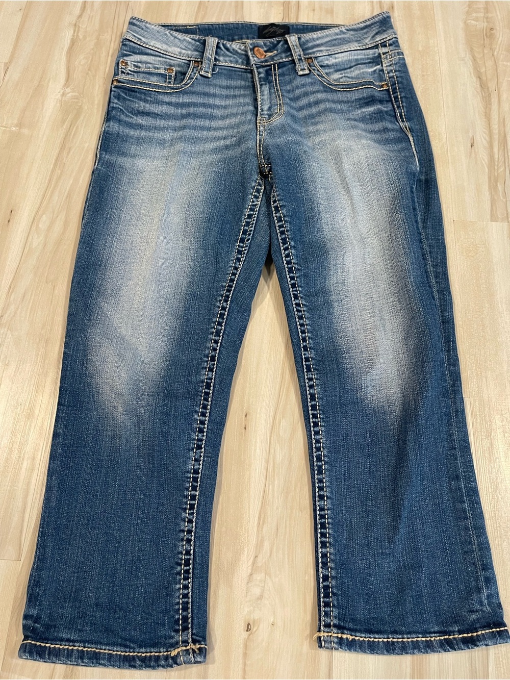 Daytrip Women’s Jeans Size 27 Virgo Cropped Capri Flare Medium Wash Y2K Denim